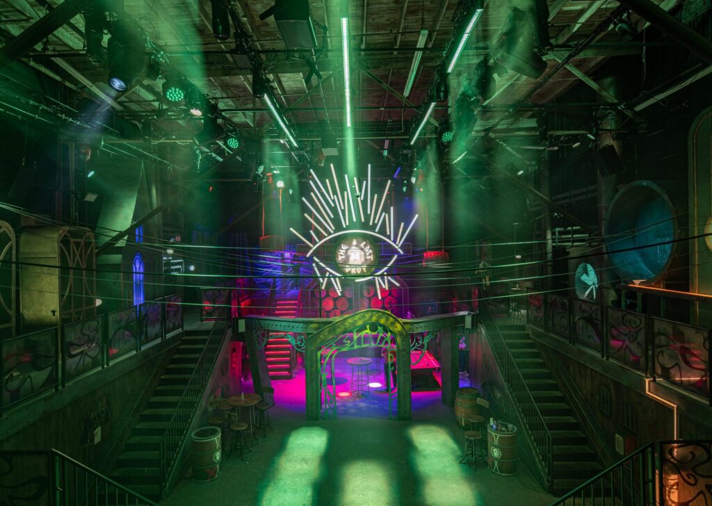 Fw riot x arcane hero