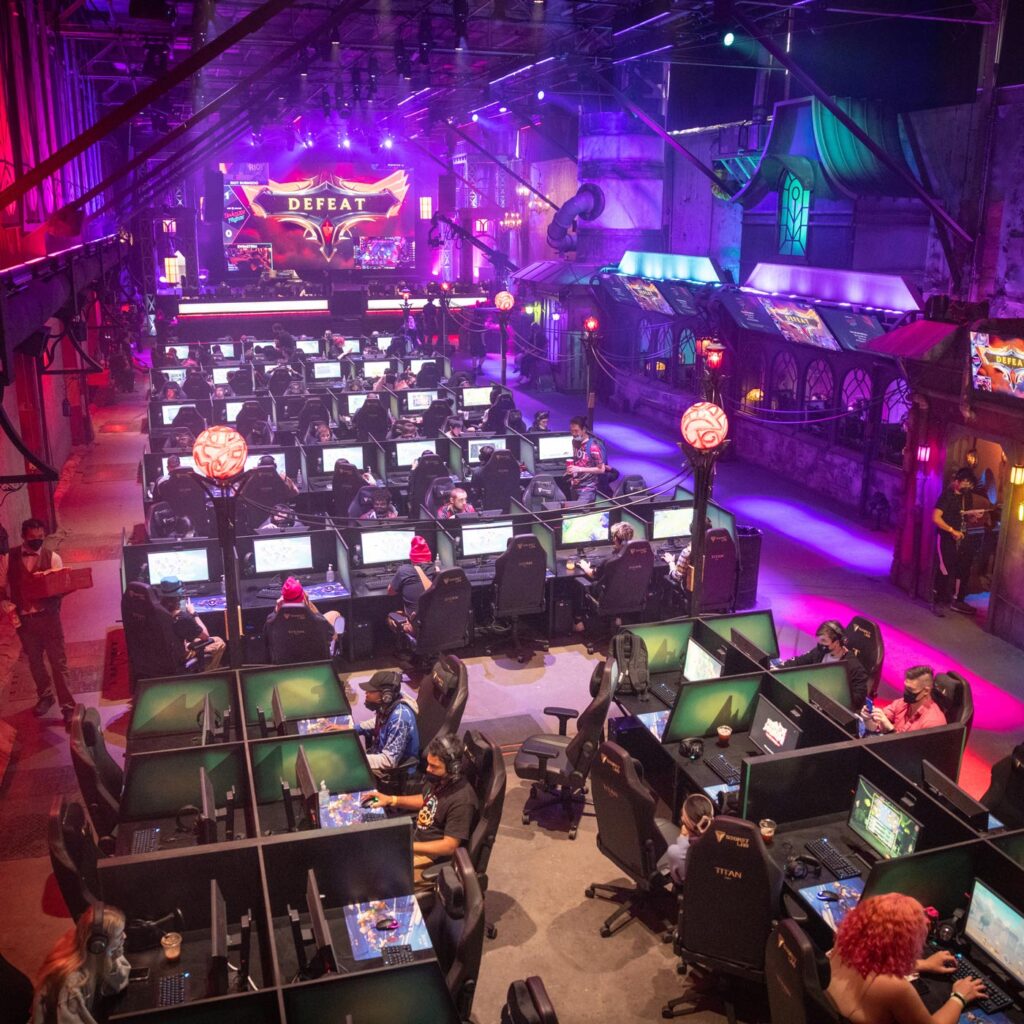 Fw riot x arcane tsq