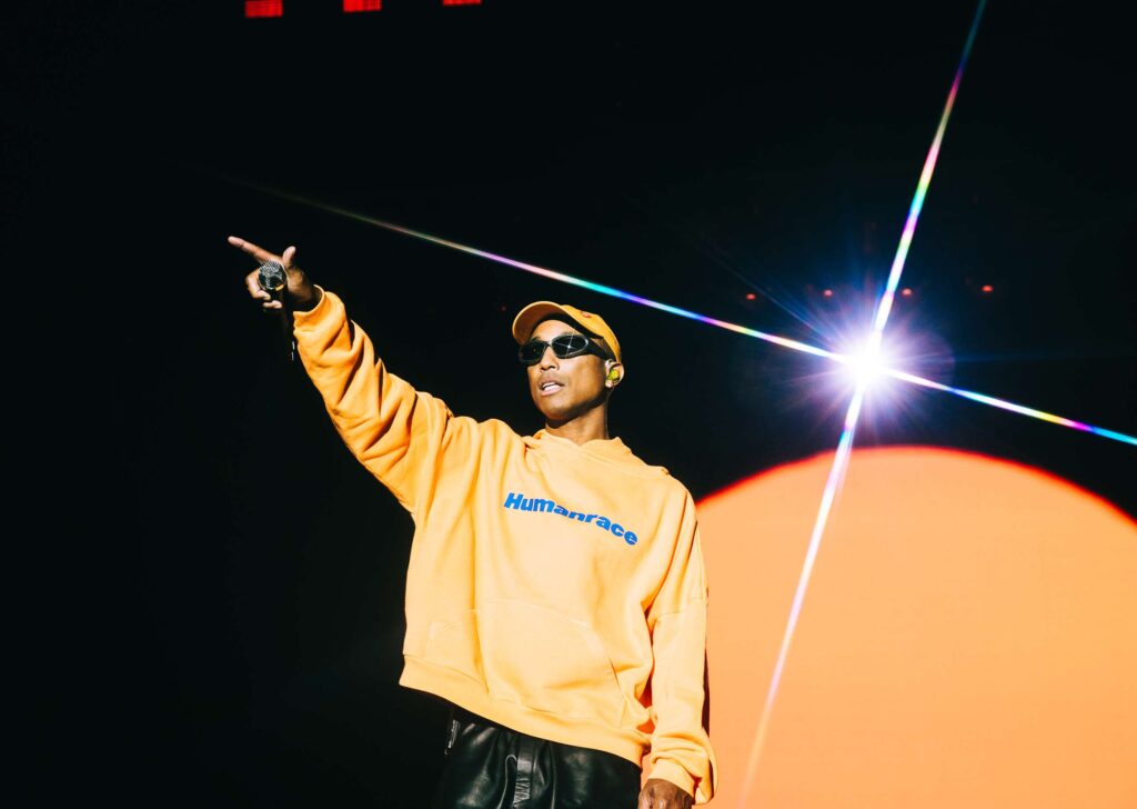 Fw something in the water hero